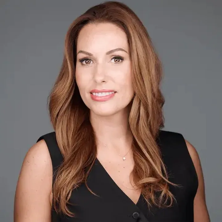 Dr. Gelesz Nikolett